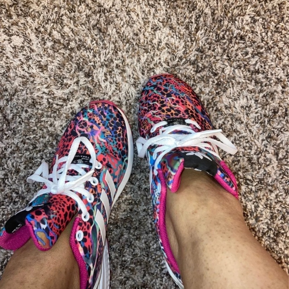 Adidas Women’s Graphic Animal Print sneakers
